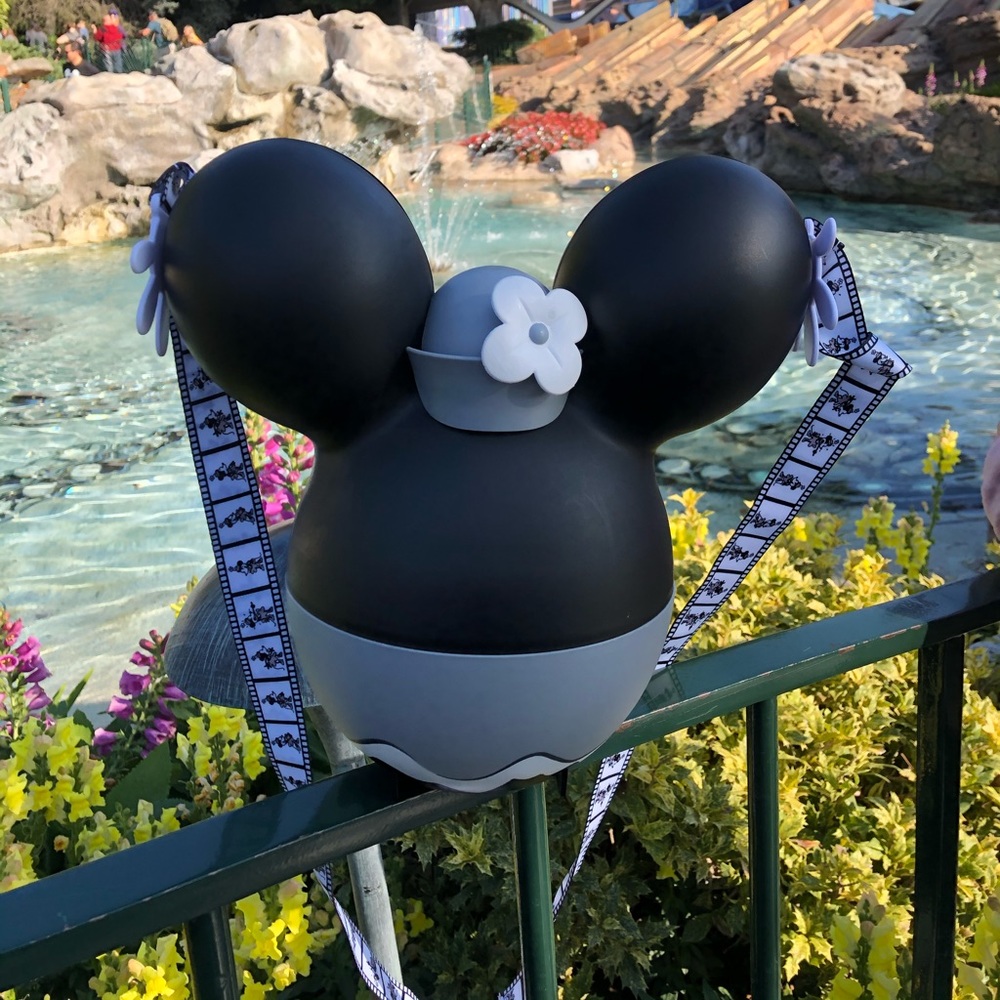 Disney Steamboat Minnie Mouse popcorn bucket